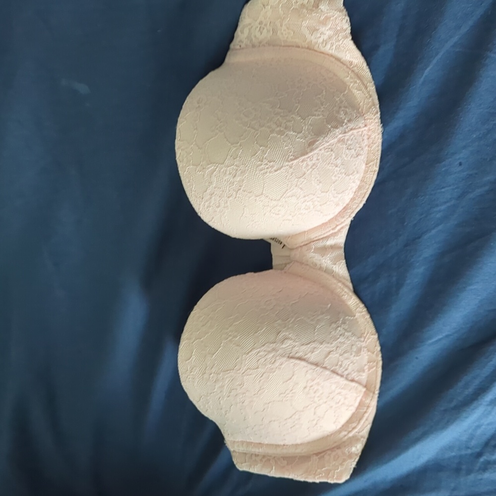 Pink strapless bra
